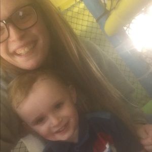 Meet your Posher, Kayce